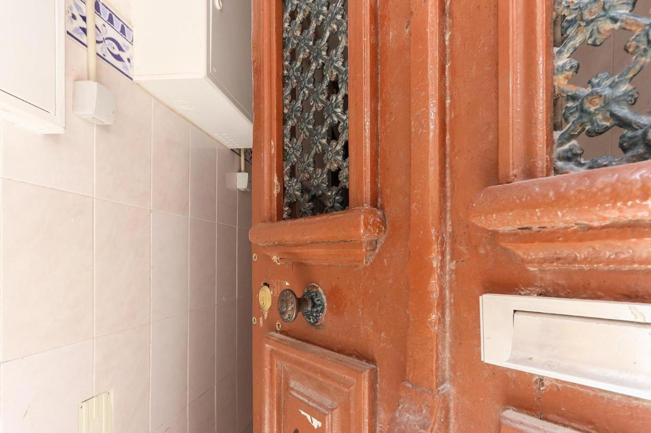 Bairro Alto Cosy By Homing Apartment Lisbon Bagian luar foto
