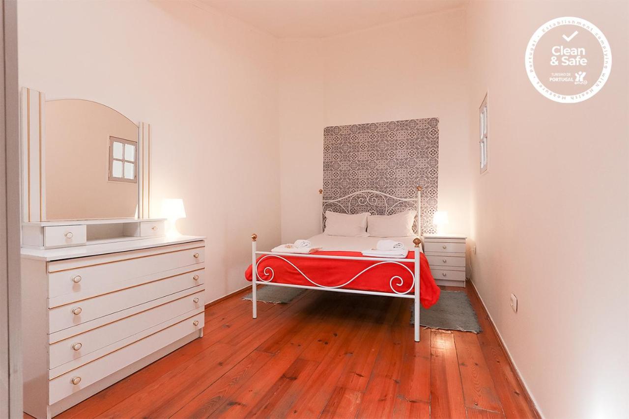 Bairro Alto Cosy By Homing Apartment Lisbon Bagian luar foto